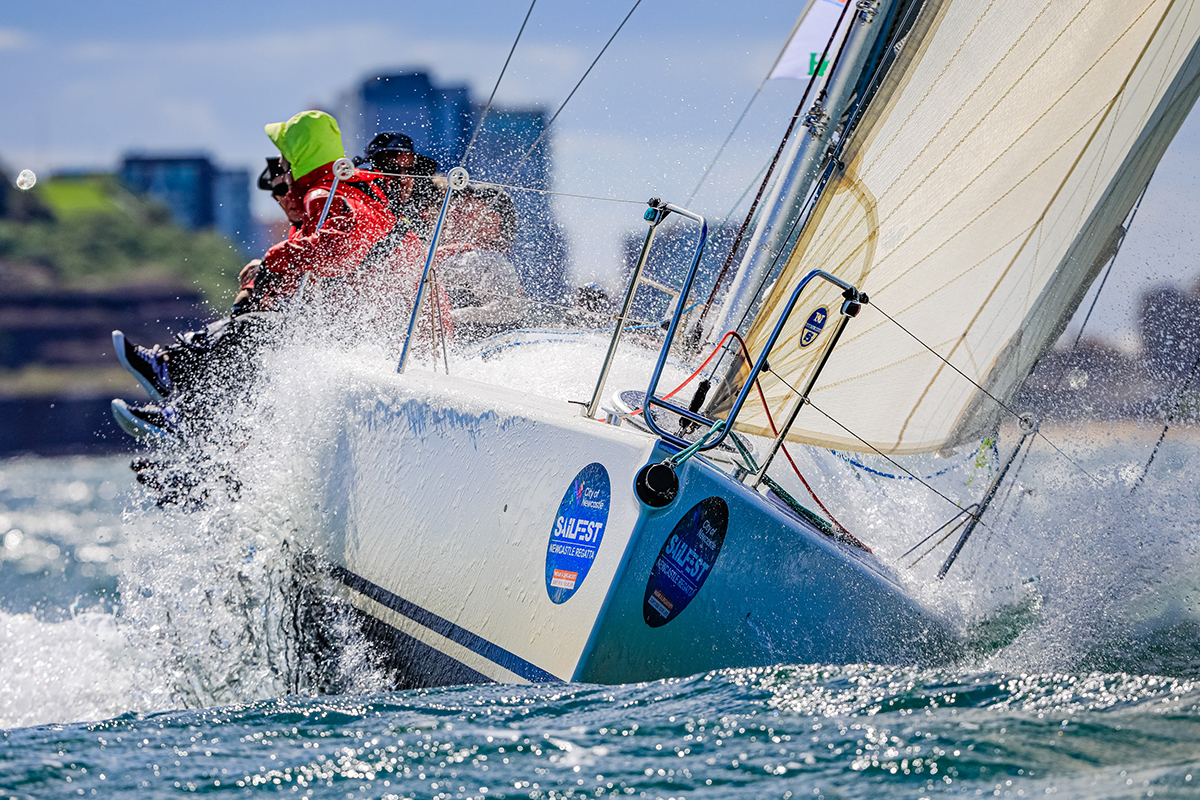 yacht race today newcastle nsw